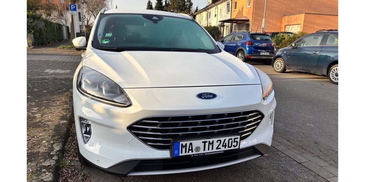 Ford Kuga 70.000 km 22.500 &euro; Mannheim 68305