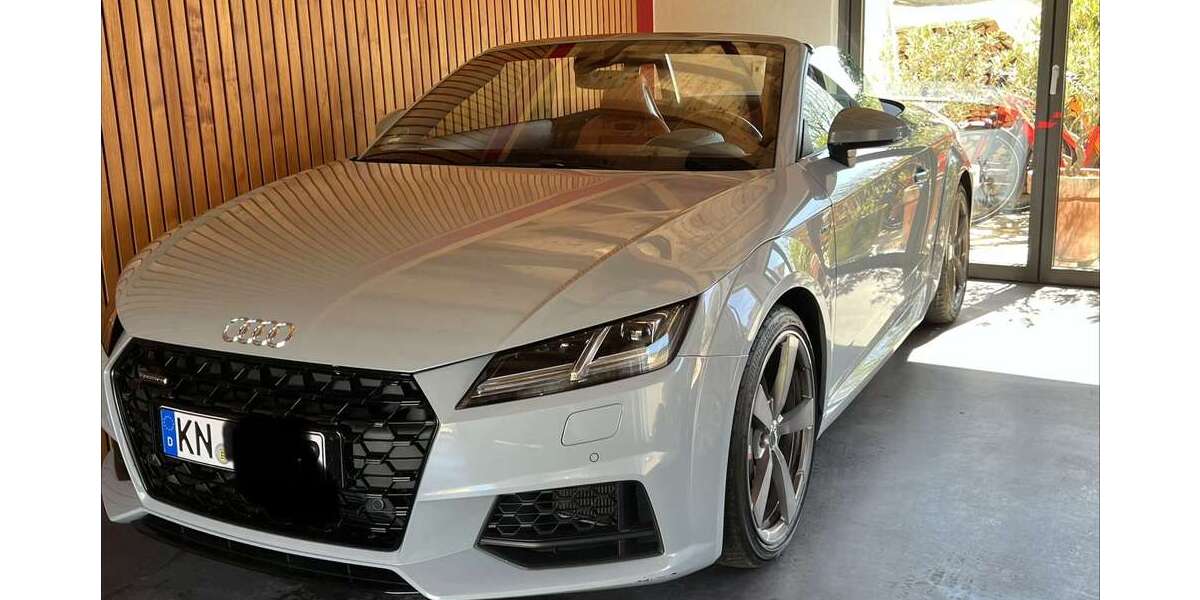 Audi TT 14.000 km 44.790 &euro; Steißlingen 78256