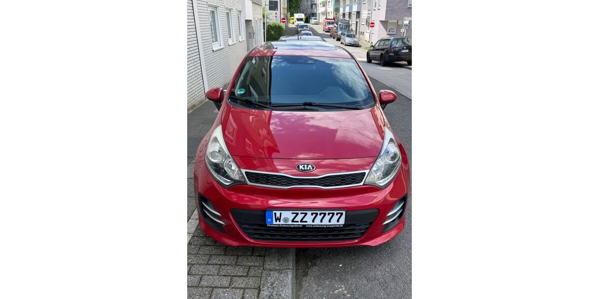 Kia Rio 115.000 km 6.500 &euro; Wuppertal 42281