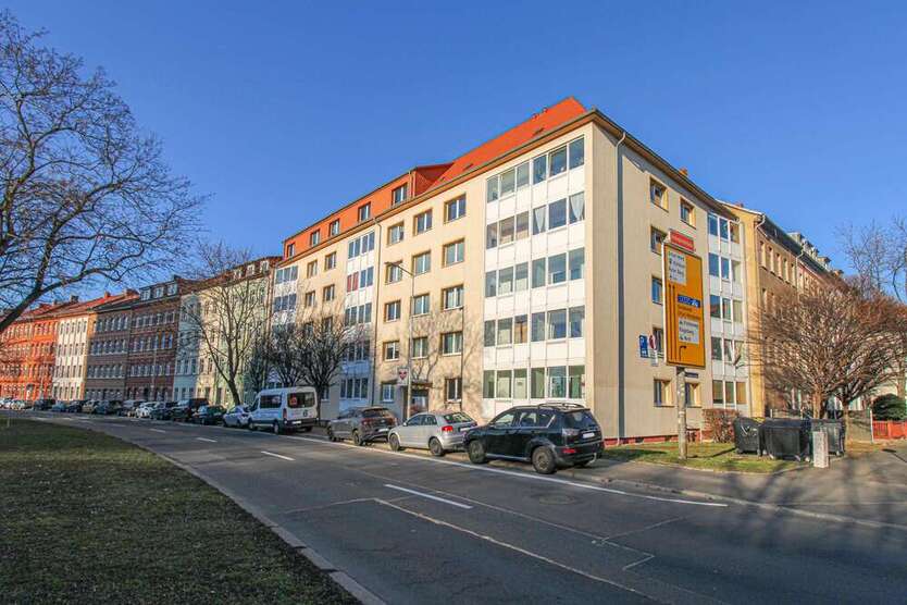 - Vermietet und Provisionsfrei - 2-Zi.-Wohnung mit Wintergarten im Herzen von Erfurt! 2 zimmer