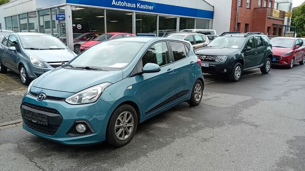 i10