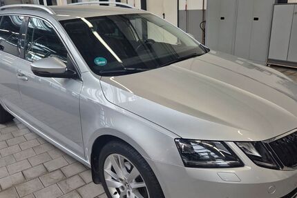 Skoda Octavia 72.800 km 16.600 € Amberg 92224
