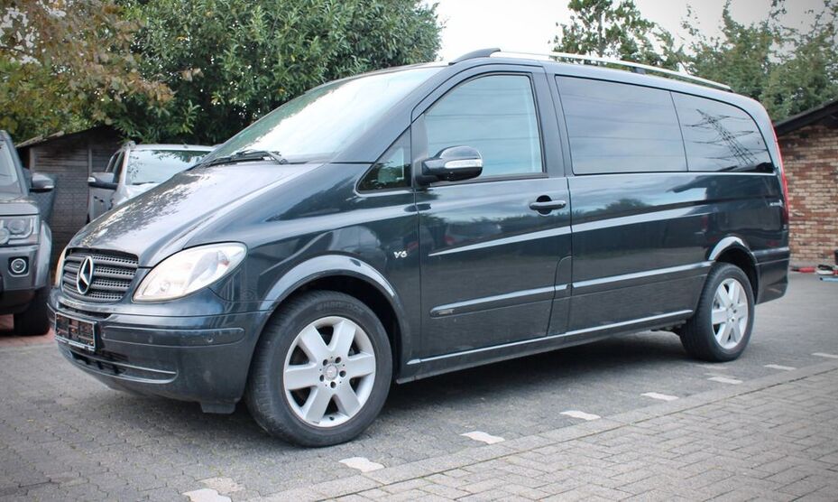 Mercedes-Benz Viano 171.000 km 12.900 € Köln 51145