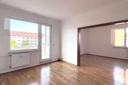 Wohnung Hoyerswerda - 3 Zimmer, 109 m&sup2;, 153.000&euro; | Angebot:26032452