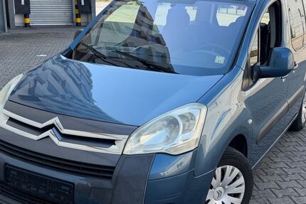 Citroen Berlingo 192.000 km 3.001 &euro; Frankfurt am Main 65933