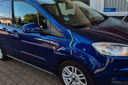 Ford Tourneo Courier 88.170 km 10.800 € Büdingen 63654