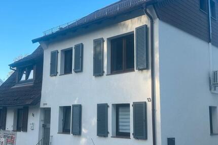 Haus Karlsruhe Wettersbach - 6 Zimmer, 129 m&sup2;, 1.890&euro; | Angebot:24876225