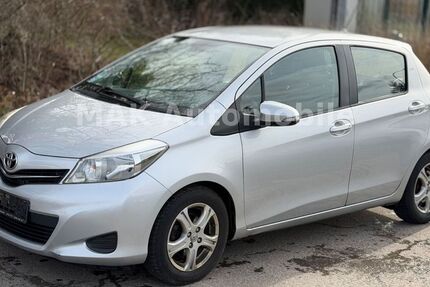Toyota Yaris 270.000 km 3.499 &euro; Mechernich 53894