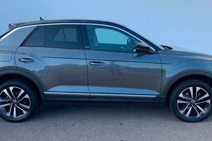 VW T-Roc 38.288 km 18.465 € Ellwangen-Jagst 73479