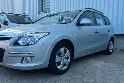 Hyundai i30 98.907 km 6.000 &euro; Hamburg 22045