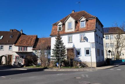 Gebäude-Ensemble - Sanierungsprojekt mit Sonderförderung 7 zimmer