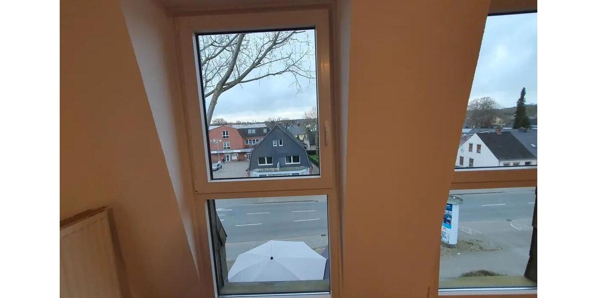 Dachgeschoßwohnung Delmenhorst Deichhorst - 2 Zimmer, 46 m&sup2;, 420&euro; | Angebot:25887193