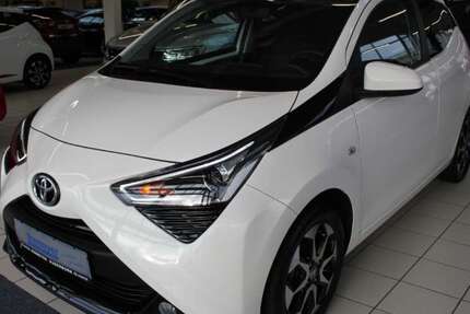Toyota Aygo 35.250 km 11.890 &euro; Paderborn-Elsen 33104