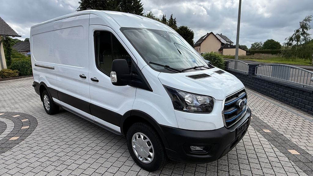 Ford Transit 28.800 km 28.900 &euro; Erzenhausen 67685