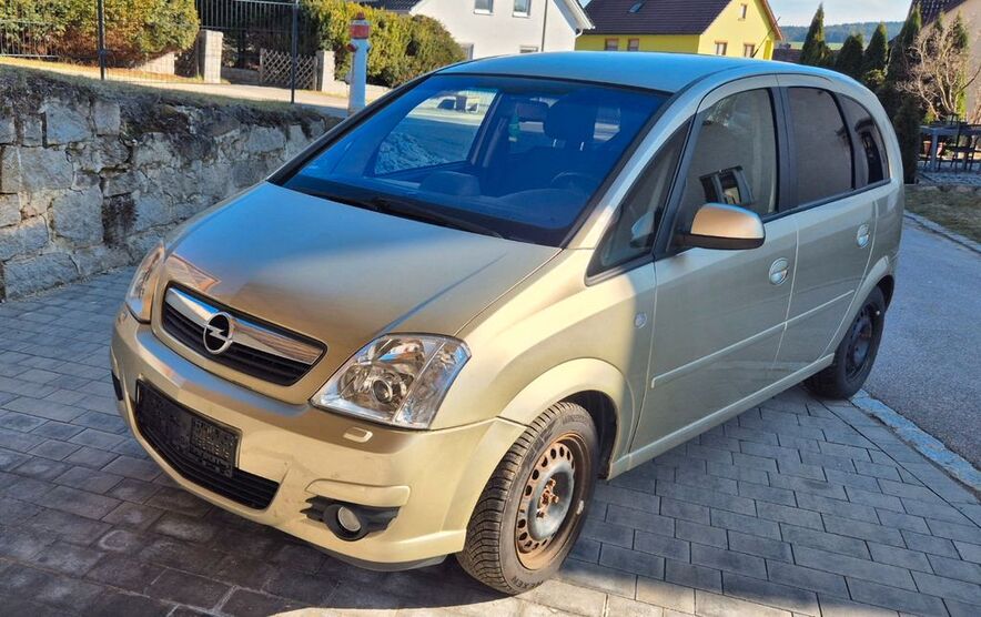 Opel Meriva 86.000 km 1.750 € Teunz 92552