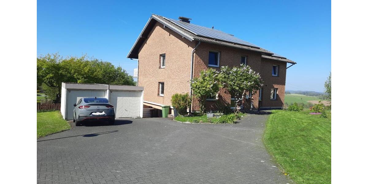 Doppelhaushälfte Windeck - 5 Zimmer, 135 m&sup2;, 1.050&euro; | Angebot:26340226