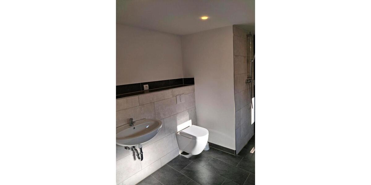 Reihenhaus Neukalen - 3 Zimmer, 100 m&sup2;, 800&euro; | Angebot:26056549