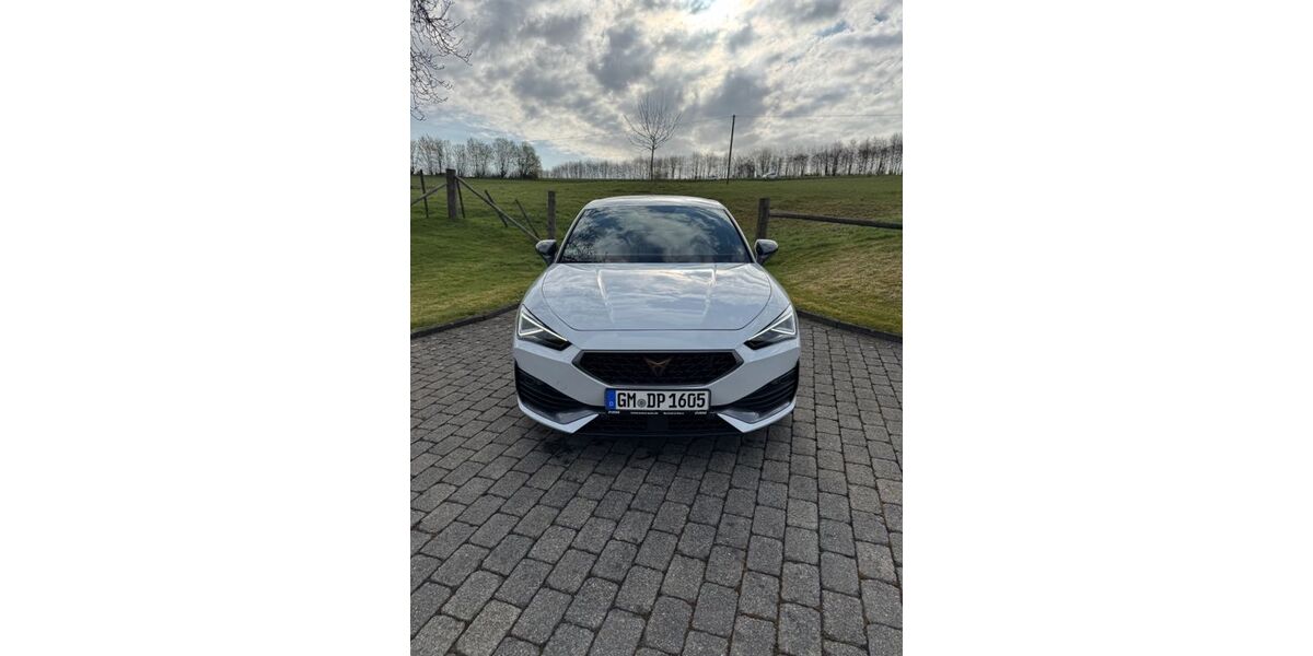 Cupra Leon 36.000 km 30.000 &euro; Lindlar 51789
