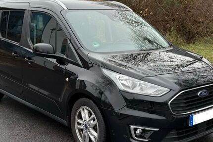 Ford Tourneo Connect 109.000 km 16.490 &euro; Göttingen 37075