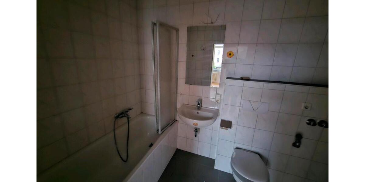 Etagenwohnung Zetel - 2 Zimmer, 50 m&sup2;, 350&euro; | Angebot:26634838