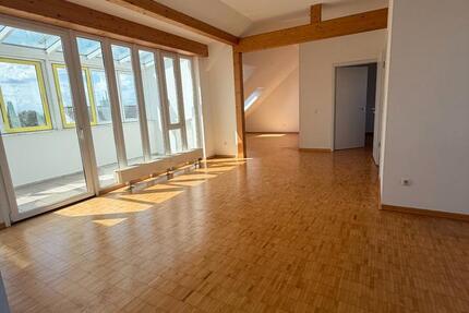 Haus Kehl - 2 Zimmer, 88 m&sup2;, 910&euro; | Angebot:26296439