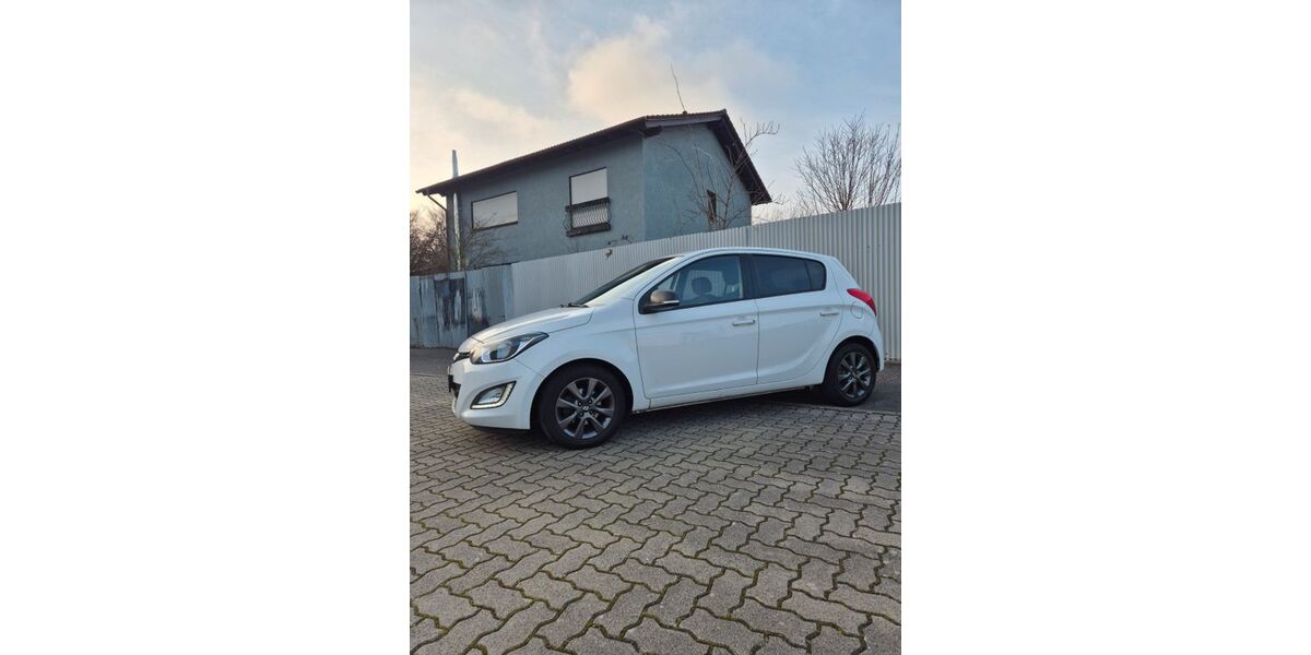 Hyundai i20 163.610 km 6.690 &euro; Mutterstadt 67112