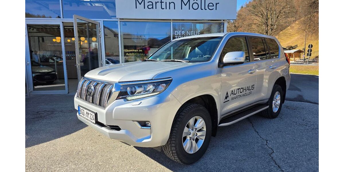 Toyota Land Cruiser 22.000 km 69.000 &euro; Berchtesgaden 83471