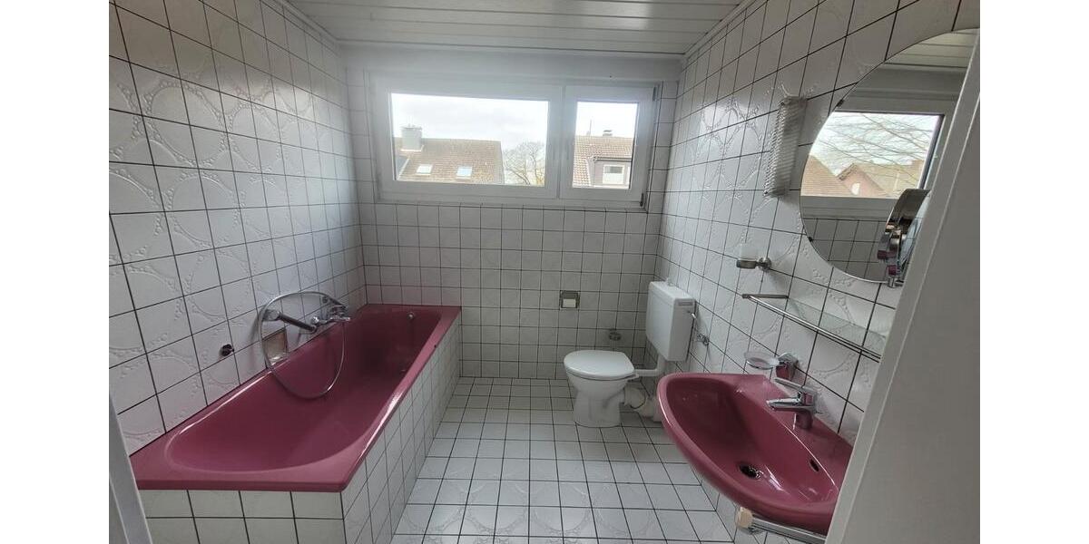 Einfamilienhaus Dorsten Alt-Wulfen - 6 Zimmer, 138 m&sup2;, 1.500&euro; | Angebot:26040202