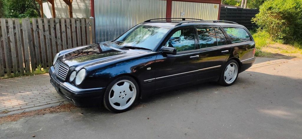 Mercedes-Benz E 55 AMG 257.000 km 7.400 &euro; Coswig 06869