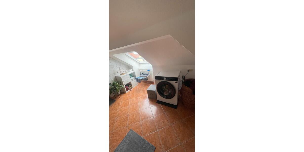 Wohnen auf Zeit Leipzig Nord - 13 Zimmer, 90 m&sup2;, 420&euro; | Angebot:26399495
