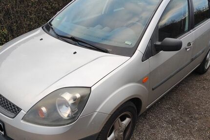 Ford Fiesta 160.200 km 1.000 &euro; Erfurt 99097