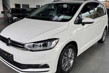 VW Touran 15.400 km 32.470 &euro; Attendorn 57439