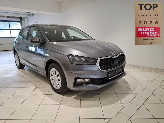 Skoda Fabia 13.347 km 15.900 € Frohburg 04654
