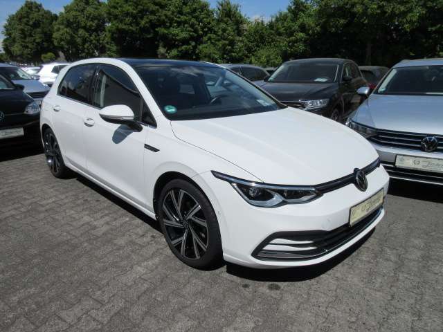Golf Style 1.5 TSI PANO NAVI STANDH IQ LIGHT KAMER