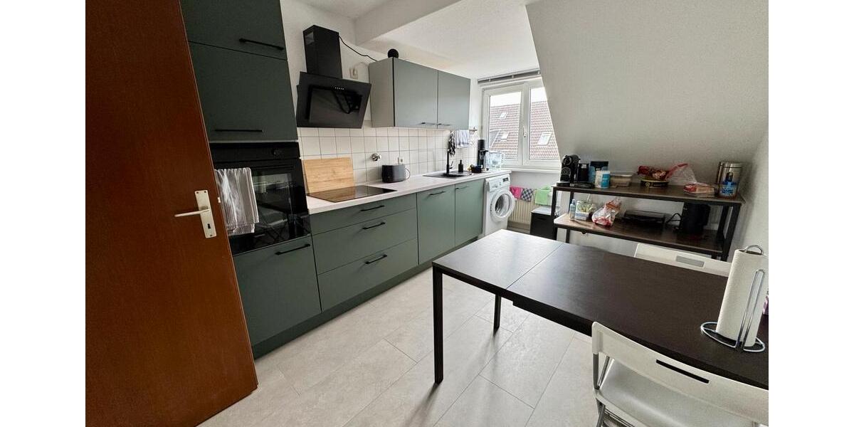 Dachgeschoßwohnung Köln Nippes - 1 Zimmer, 41 m&sup2;, 578&euro; | Angebot:26311904