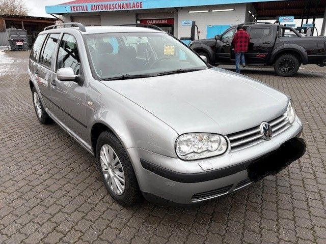 VW Golf 111.985 km 4.950 &euro; Fürstenfeldbruck 82256