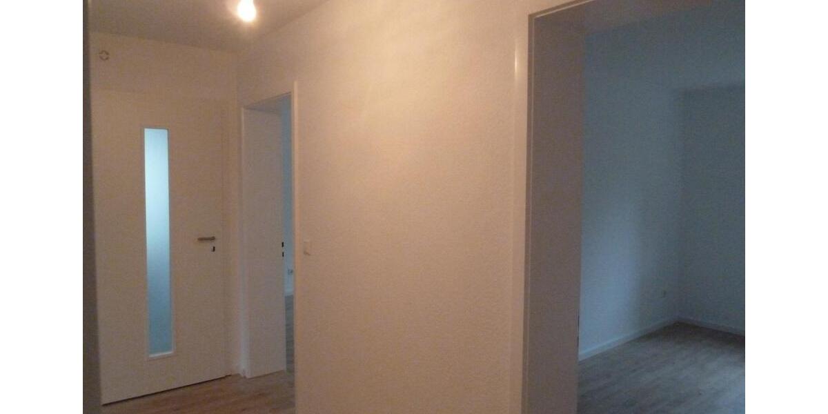 Erdgeschoßwohnung Giengen an der Brenz - 3.5 Zimmer, 70 m&sup2;, 710&euro; | Angebot:25236133