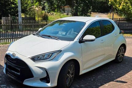 Toyota Yaris 8.500 km 22.990 &euro; Radebeul 01445