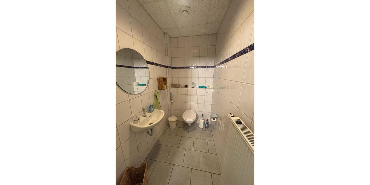 Gewerbefläche in Freudenberg-Ortsmitte – ideal für Studio, Praxis oder Büro zimmer