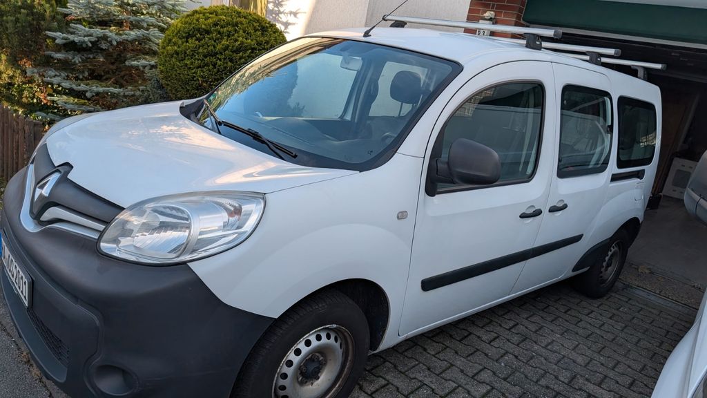 Renault Kangoo 117.500 km 9.500 &euro; Hagen 58091