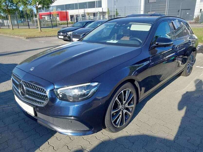 E 220