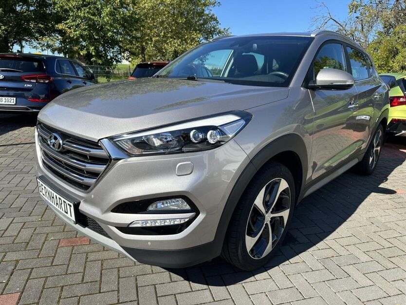 Hyundai TUCSON 79.713 km 15.990 € Dresden 01156