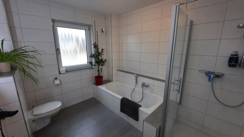Erdgeschoßwohnung Roding - 3 Zimmer, 80 m&sup2;, 795&euro; | Angebot:26652291