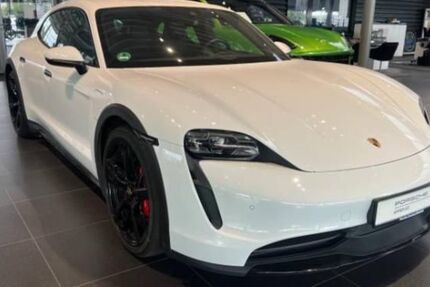 Porsche Taycan 53.000 km 65.600 &euro; Freilassing 83395