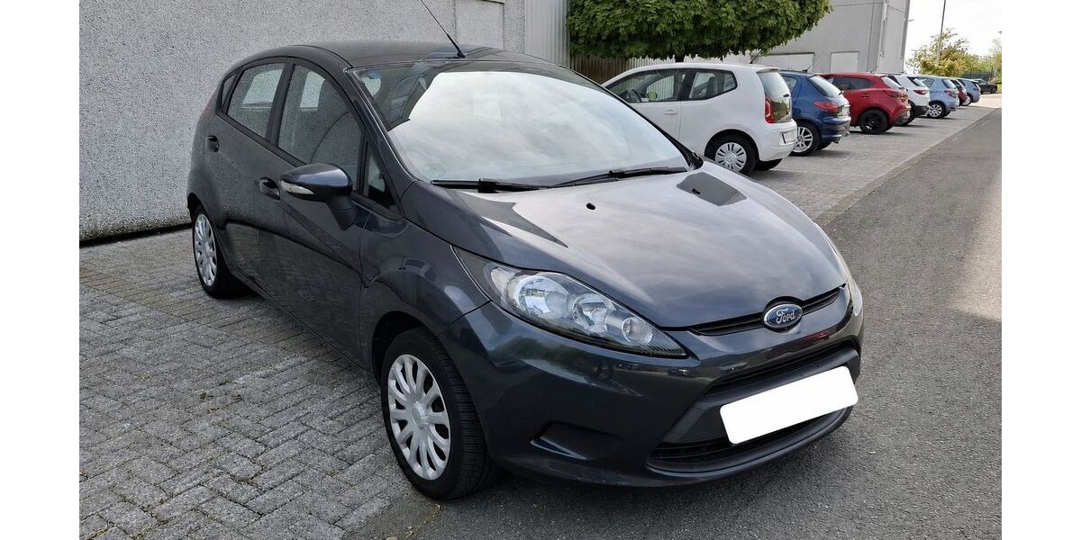 Ford Fiesta 159.000 km 2.999 &euro; Remscheid 42899