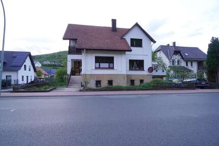 Haus Marsberg / Bredelar Bredelar - 5 Zimmer, 123 m&sup2;, 156.000&euro; | Angebot:27445884