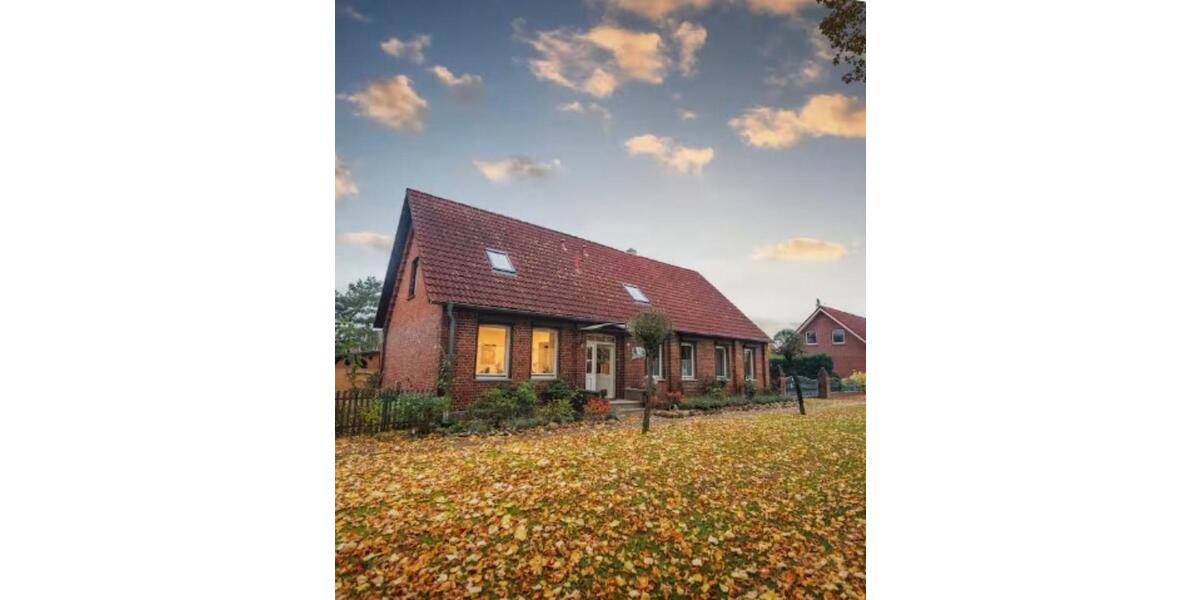 Modernisiertes Mehrfamilienhaus (3 Wg) mit Stallungen & Wellness 7 zimmer