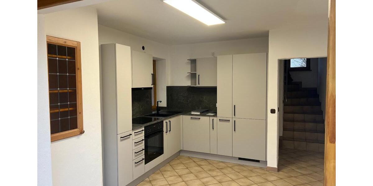 Charmante Doppelhaushälfte- ab sofort bezugsfrei! 4 zimmer