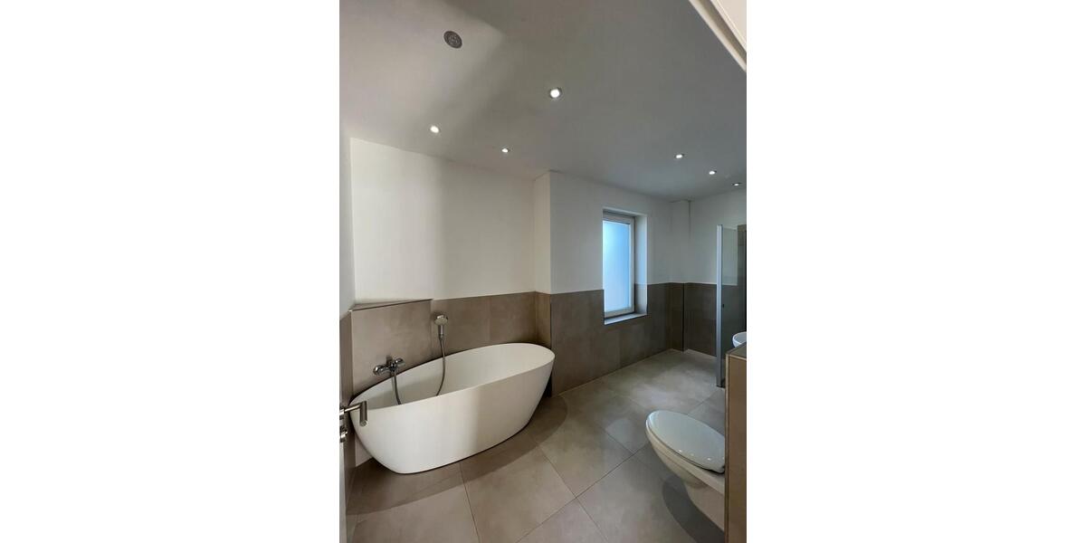 Doppelhaushälfte Diepholz - 5 Zimmer, 130 m&sup2;, 1.350&euro; | Angebot:26037586