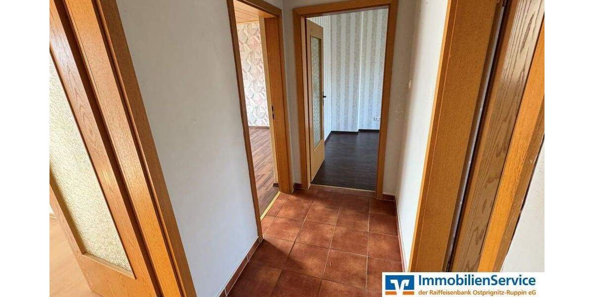 Etagenwohnung Breddin - 4 Zimmer, 70 m&sup2;, 60.000&euro; | Angebot:25728808